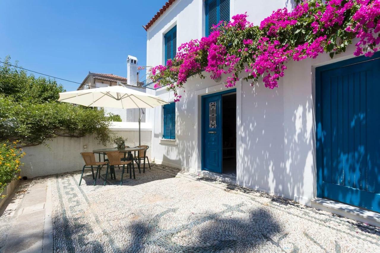 The Palm Tree House!! * Spetses Town