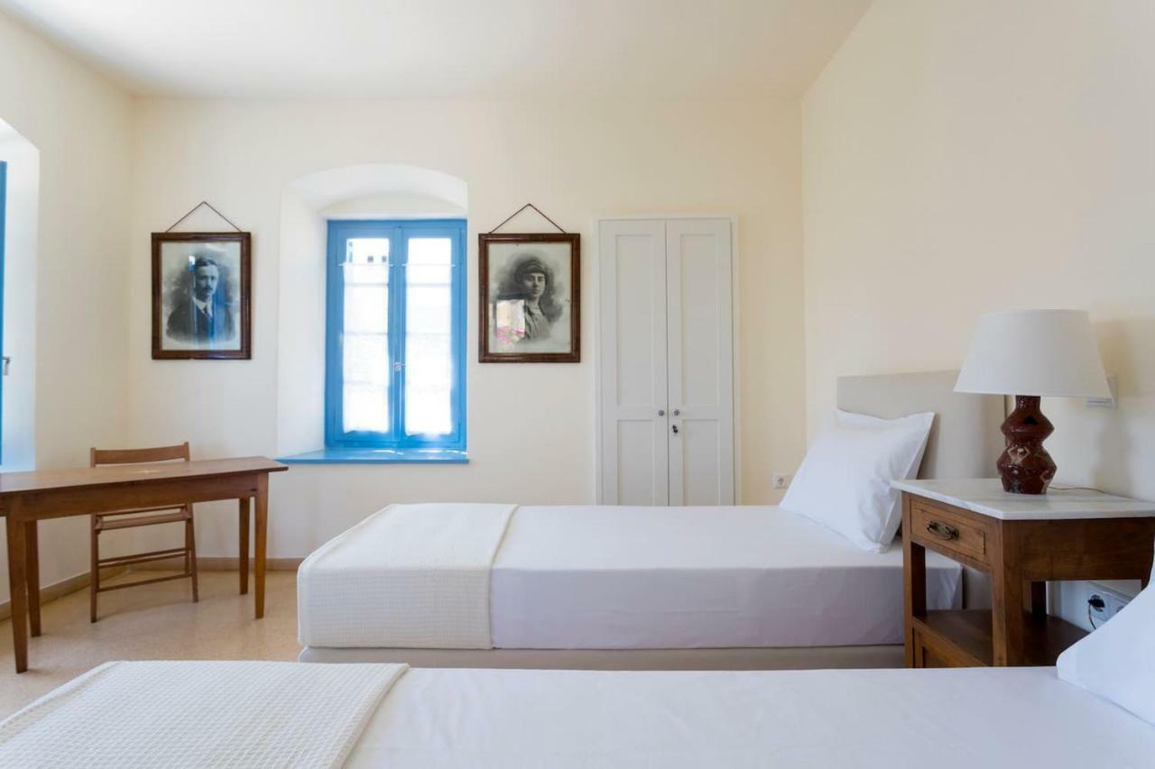 The Palm Tree House!! Holiday home Spetses Town